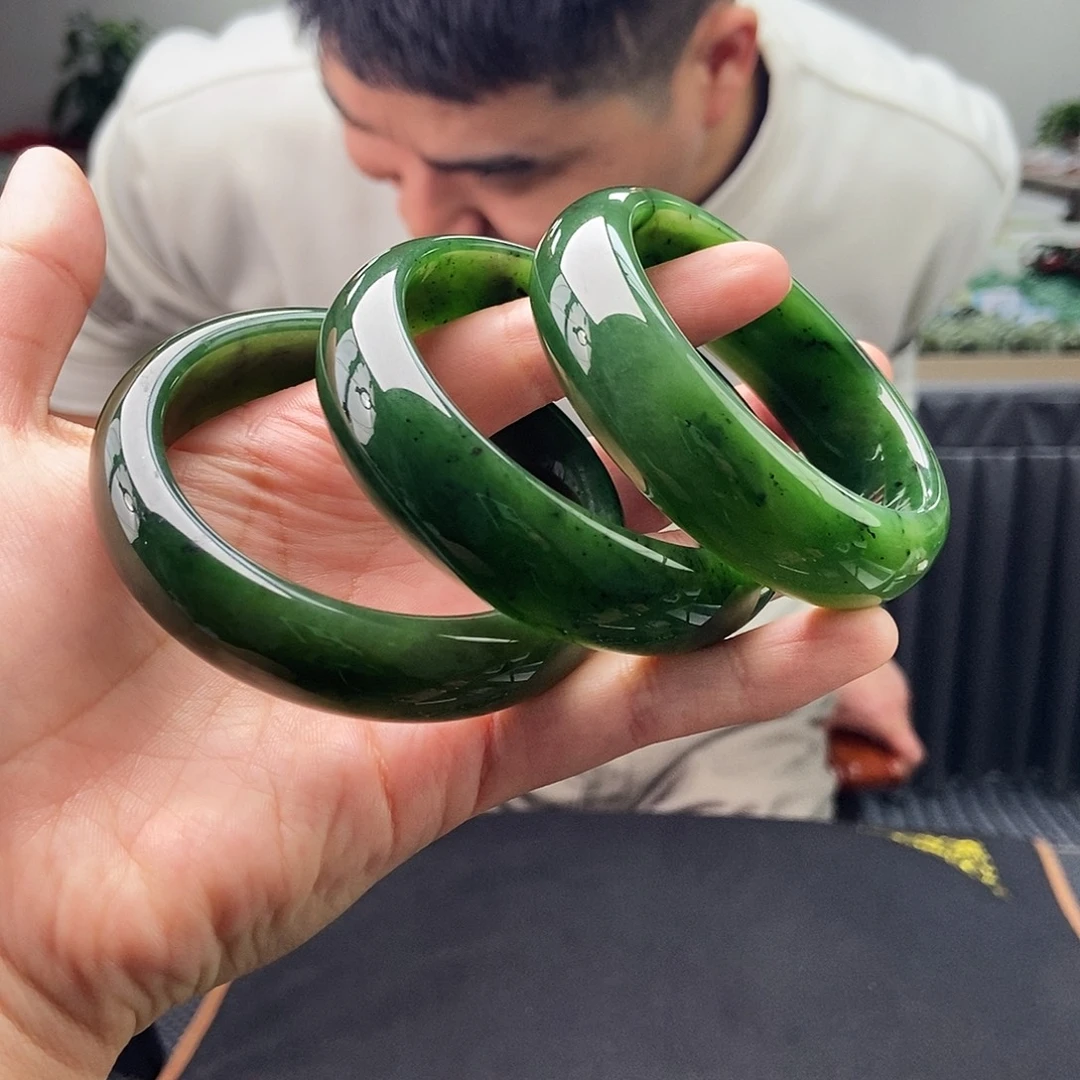 和田玉未镶嵌手镯54-55颜色多样性发拍一发一