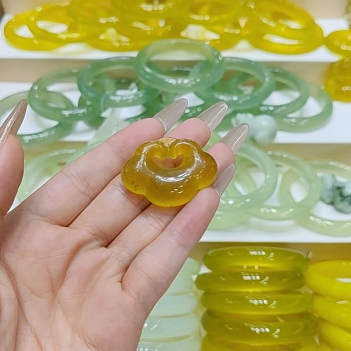 【闪购商品】未镶嵌岫玉手镯岫玉