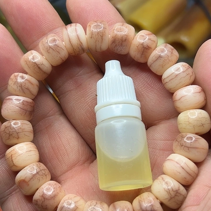 驼骨手串/手链1.2三花血带三颗珠子