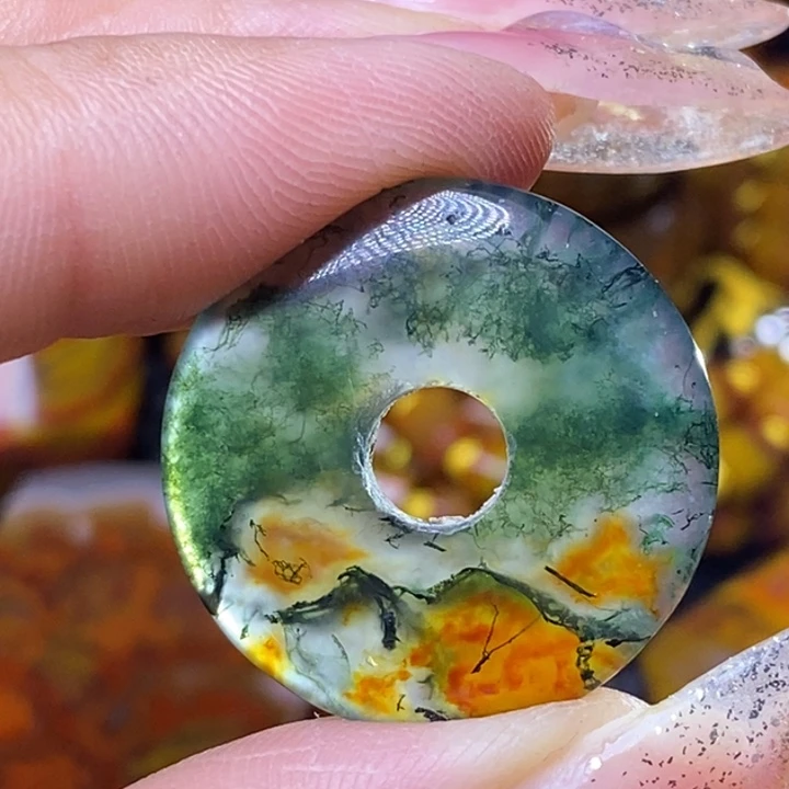 玛瑙/玉髓颈饰未镶嵌