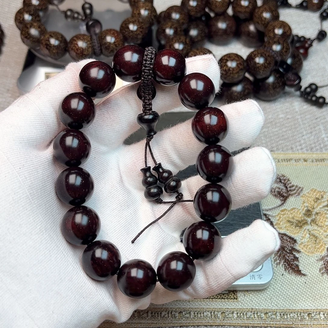 檀香紫檀（小叶紫檀）1.5 15颗 带星