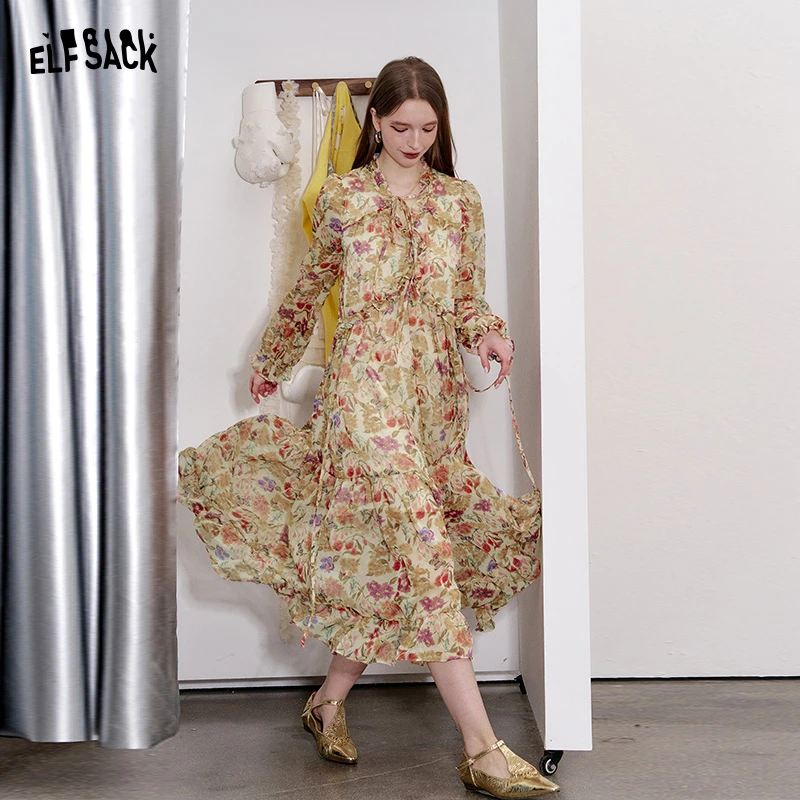 妖精的口袋法式v领碎花连衣裙女2025春新款收腰显瘦内搭度假裙子