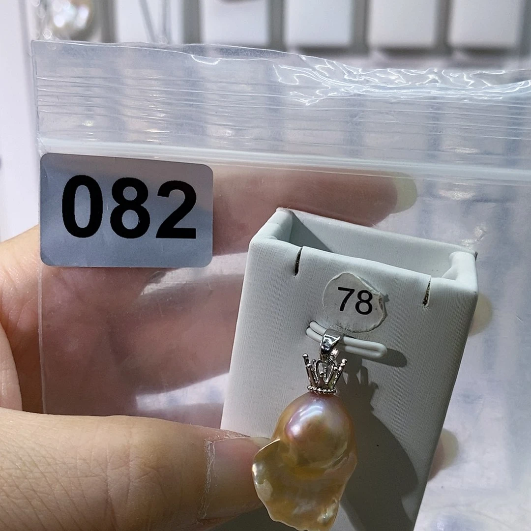 淡水珍珠合金颈饰
