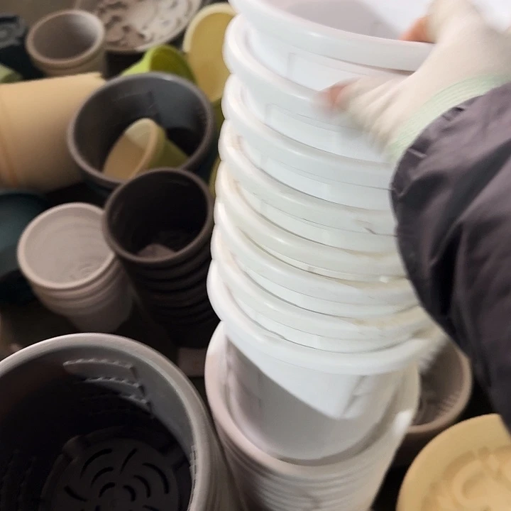 测孔19口径6个无托白色瑕疵