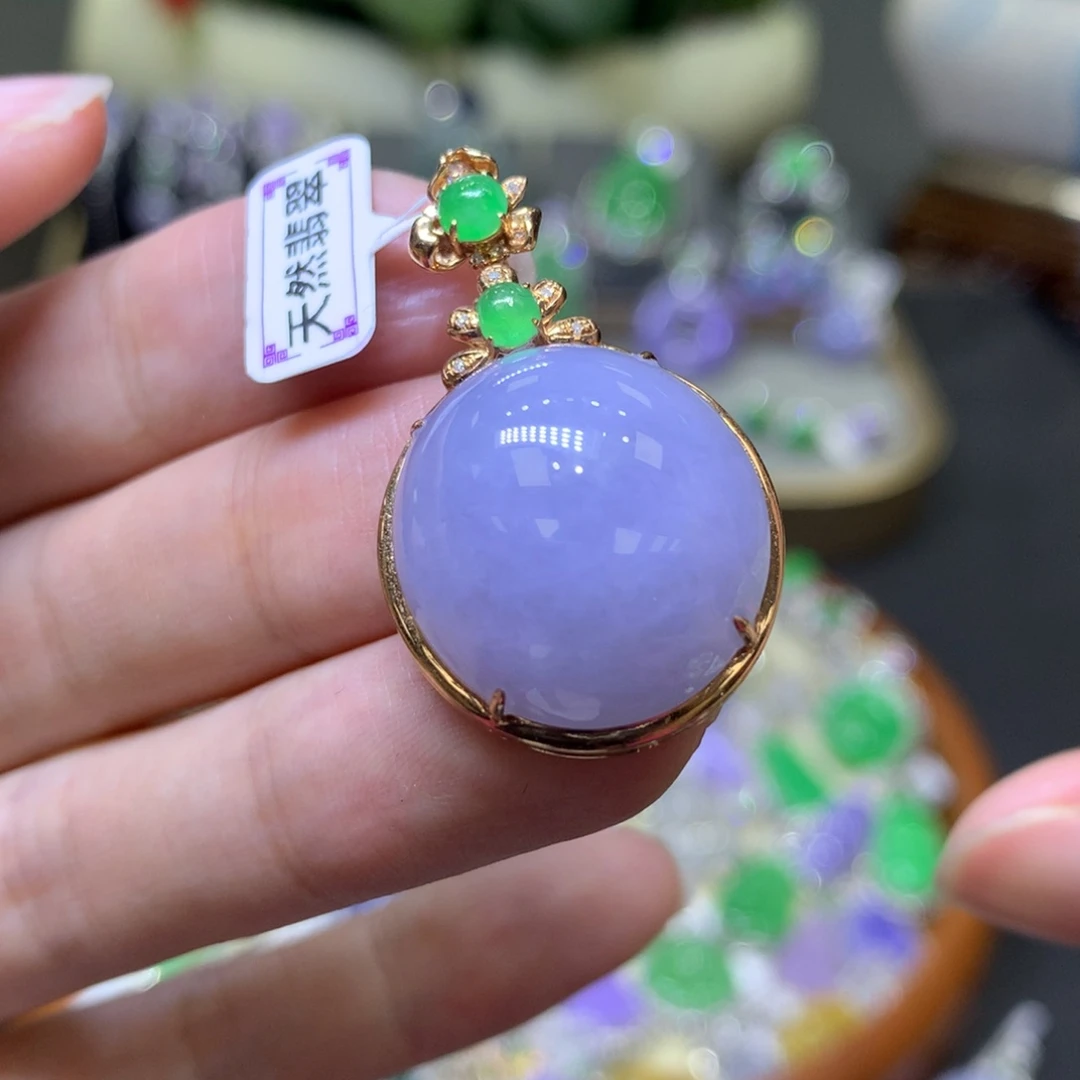 【闪购商品】翡翠颈饰18K金镶嵌翡翠吊坠项链