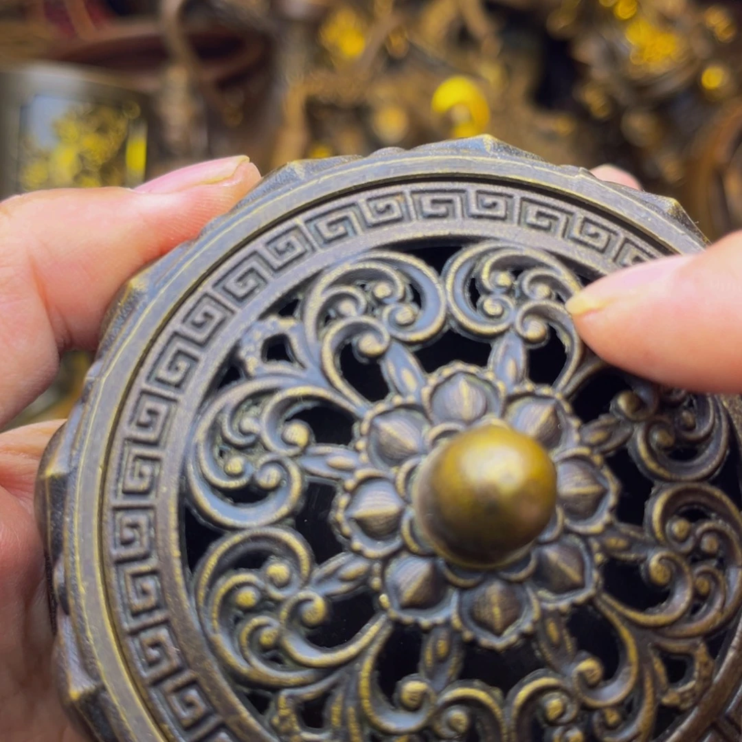 精美铜器点击下单