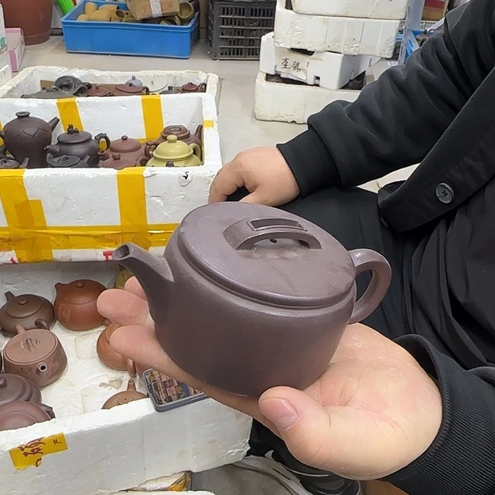 茶壶紫砂。宜兴紫砂壶原矿紫砂壶