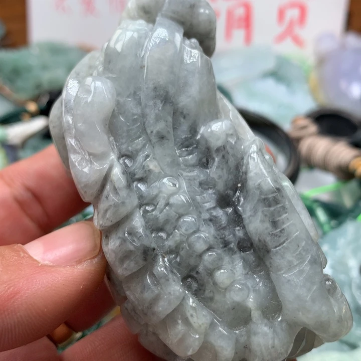 翡翠颈饰未镶嵌保真天然a货翡翠