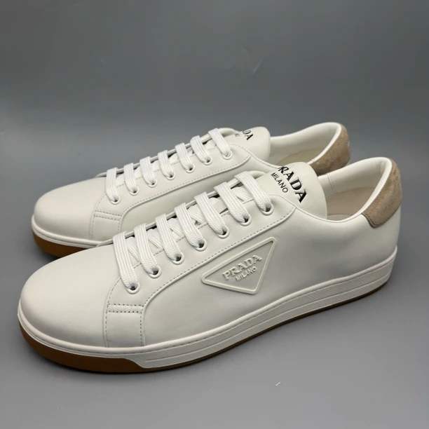 99新 Prada/普拉达 P76 普普 男休闲鞋 男鞋
