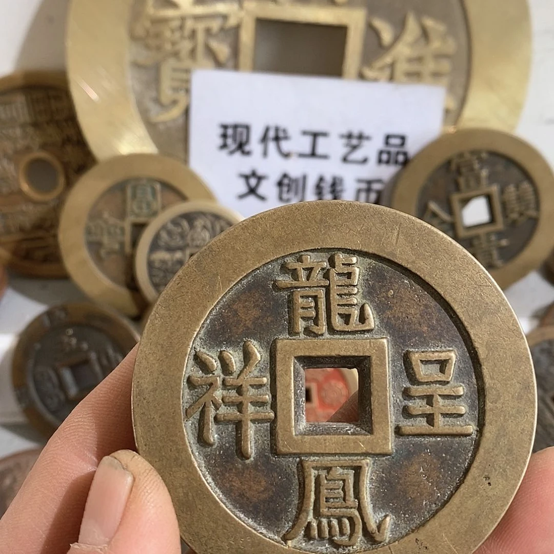 铜ღ****翻砂铸造现代工艺品o