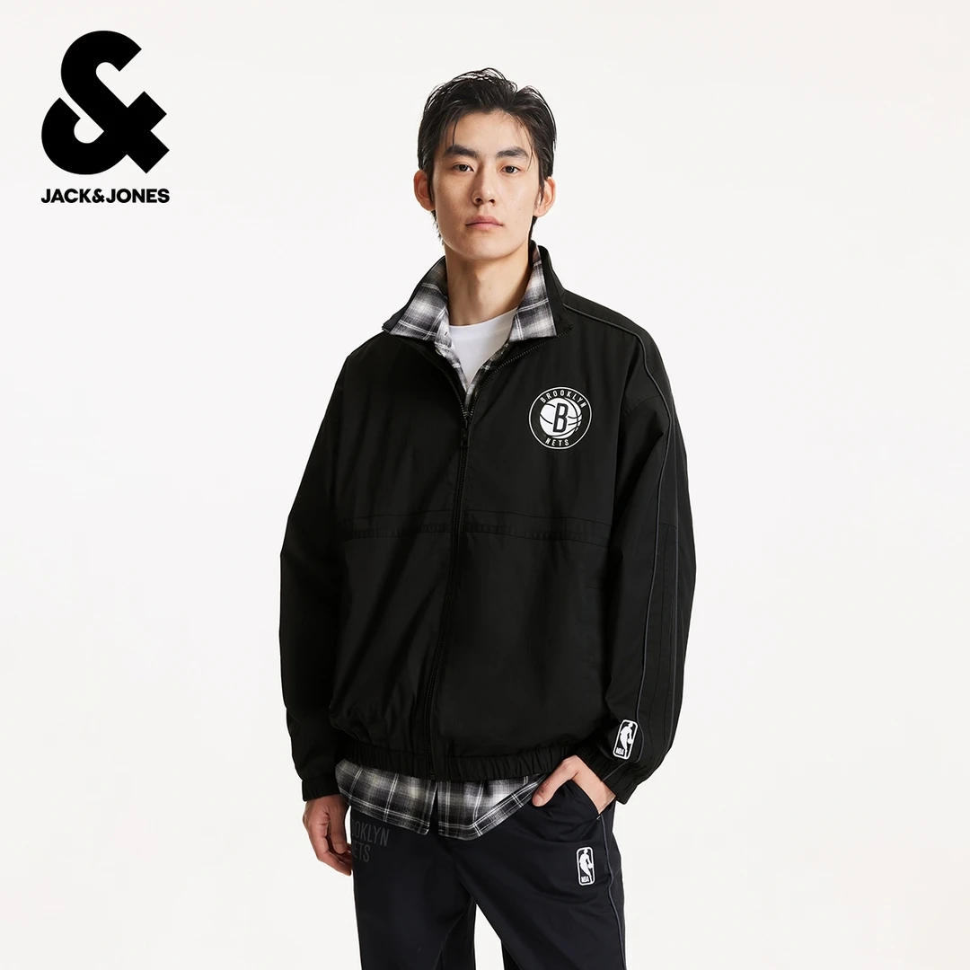 杰克琼斯NBA联名款男装秋季新款立体感胶印时尚宽松立领夹克外套