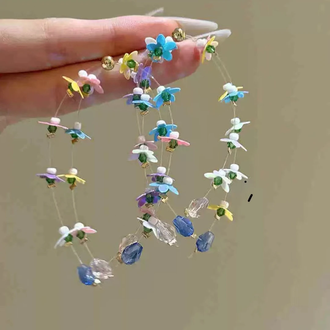 流苏花朵高级感耳环春夏款时尚设计女式小清新银针亮片耳钉几何潮