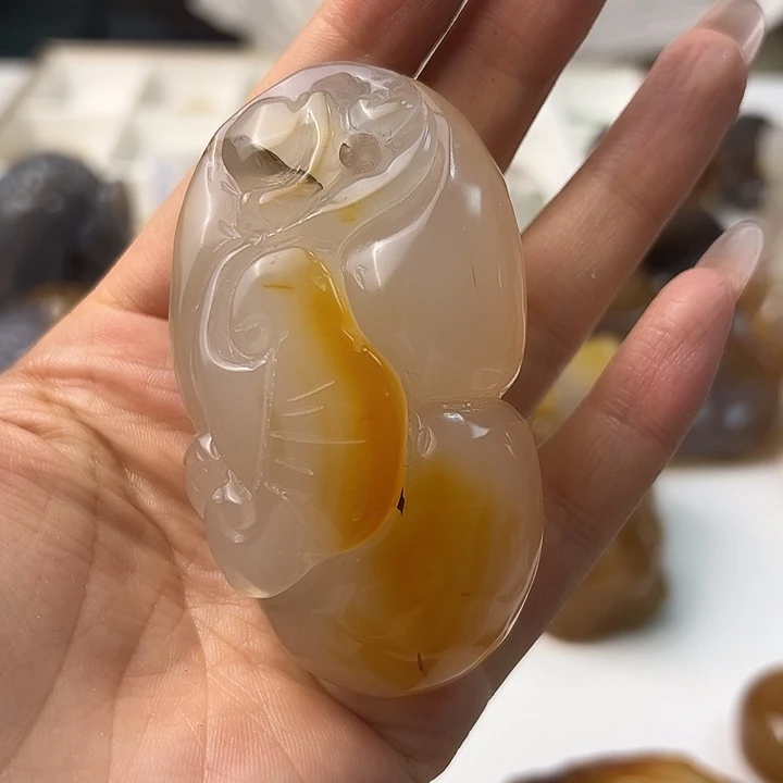 玛瑙/玉髓颈饰合金