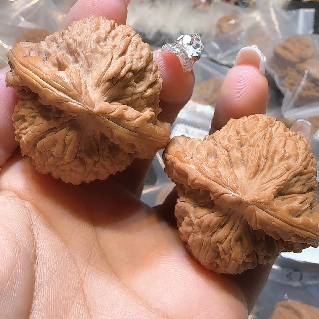 文玩核桃吊坠@**儿46南疆