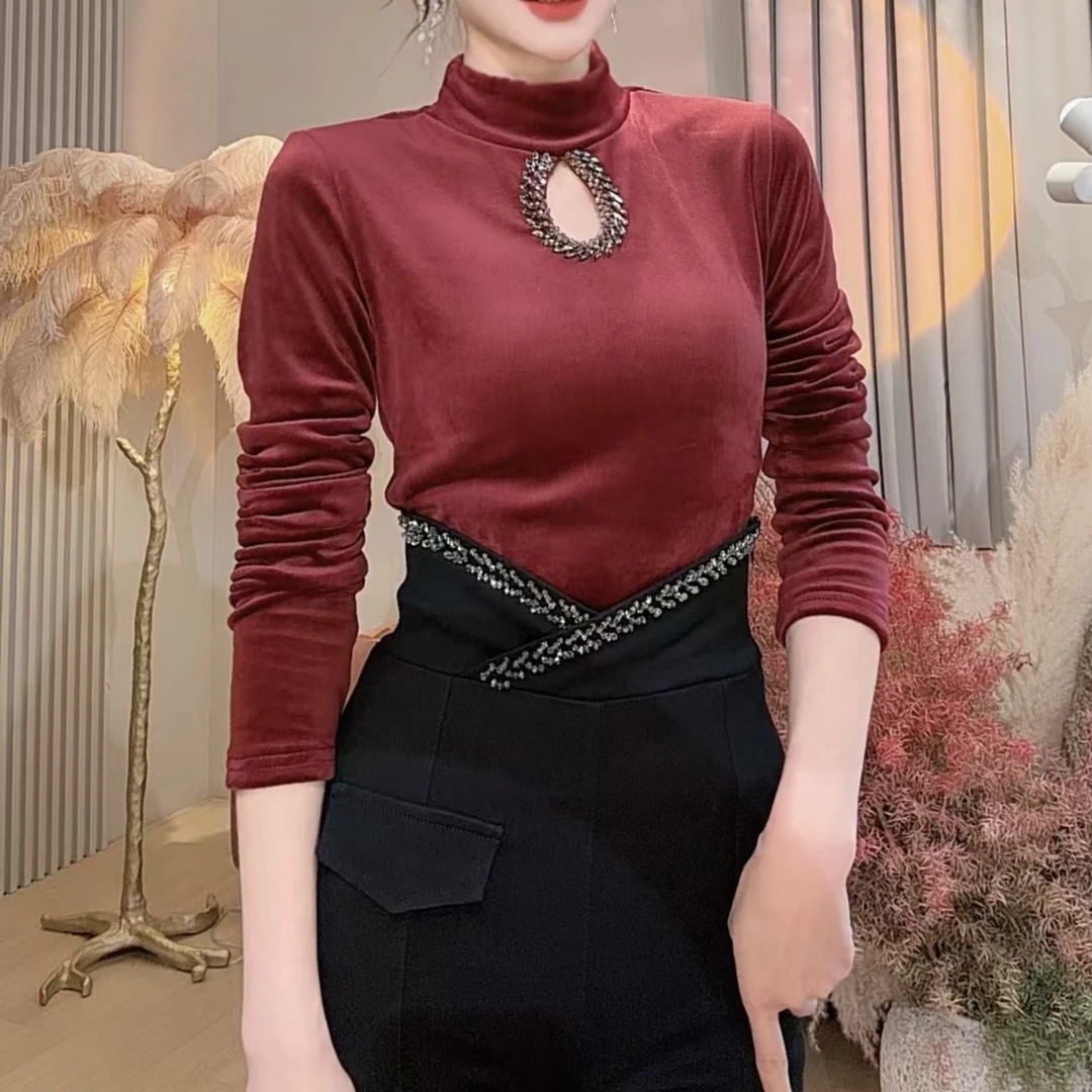 【美美专享】10266秋冬新款重工钻钻镂空洞洞天鹅绒修身显瘦上衣女