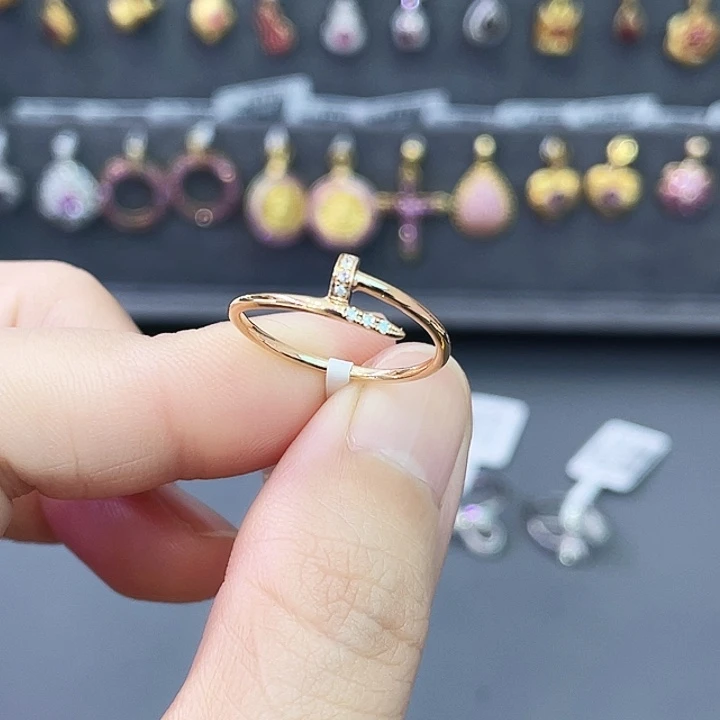 钻石18K金镶嵌戒指/指环