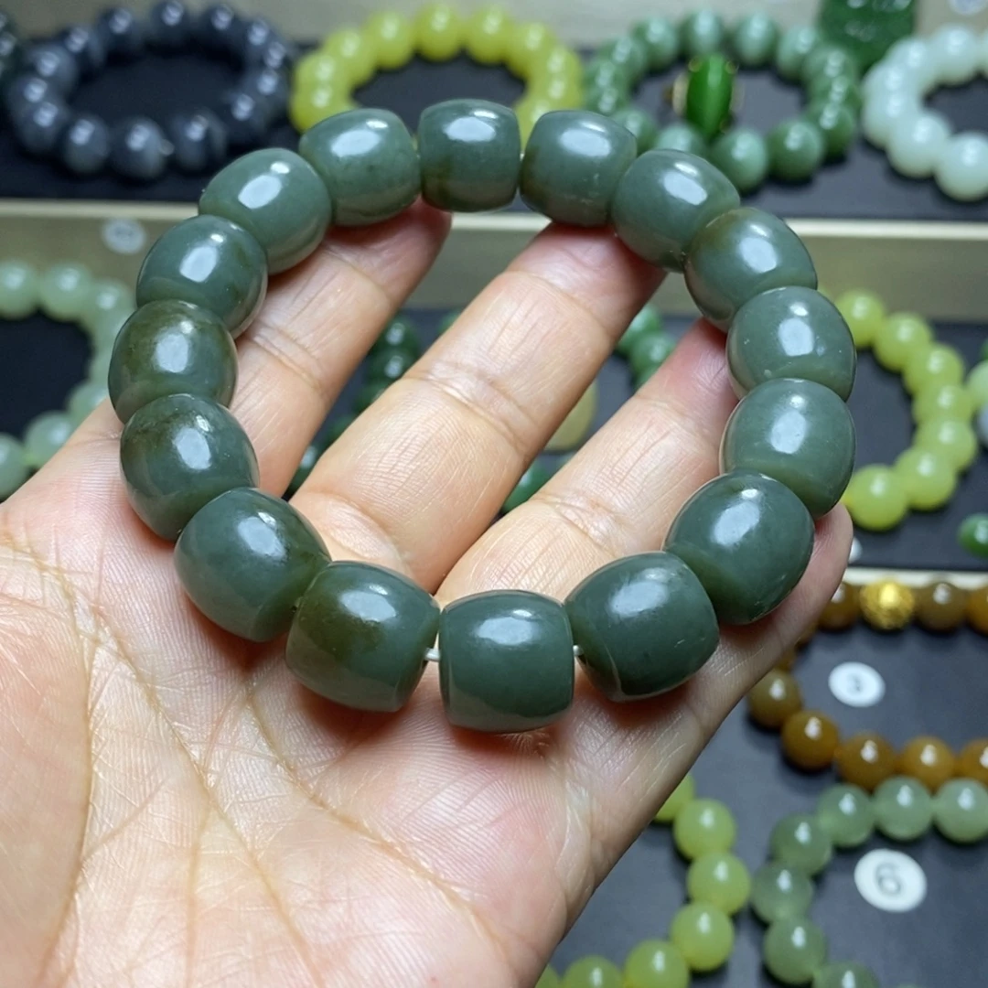 和田玉未镶嵌手串