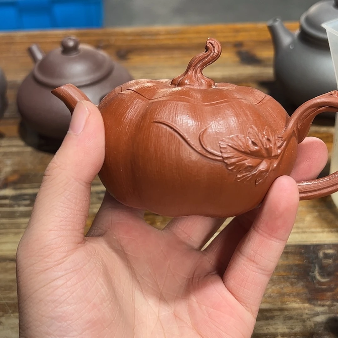 茶壶紫砂紫砂的味道很好闻