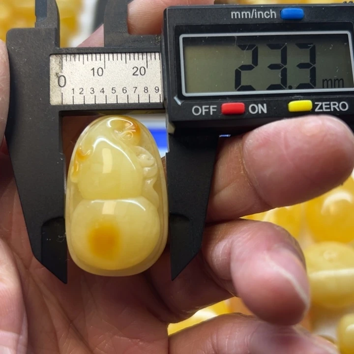 琥珀未镶嵌裸石原矿