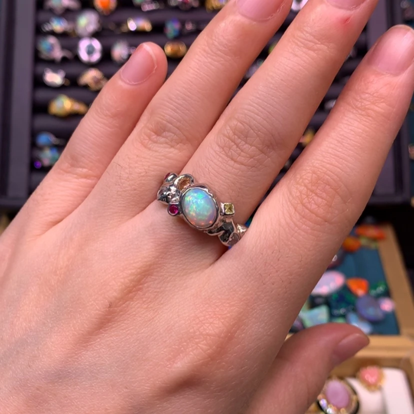 【闪购商品】欧泊戒指款式银S925镶嵌o****.