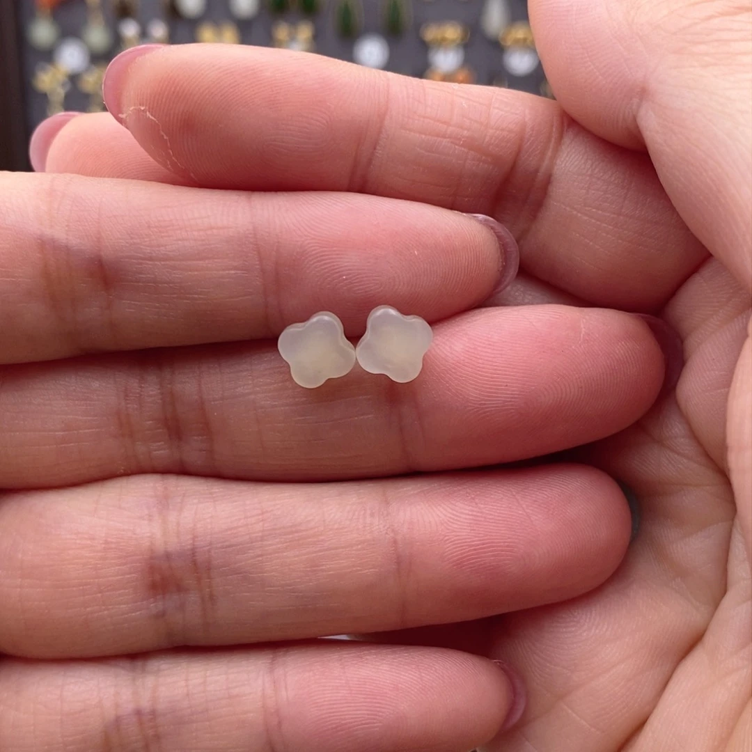 银S925镶嵌和田玉耳饰