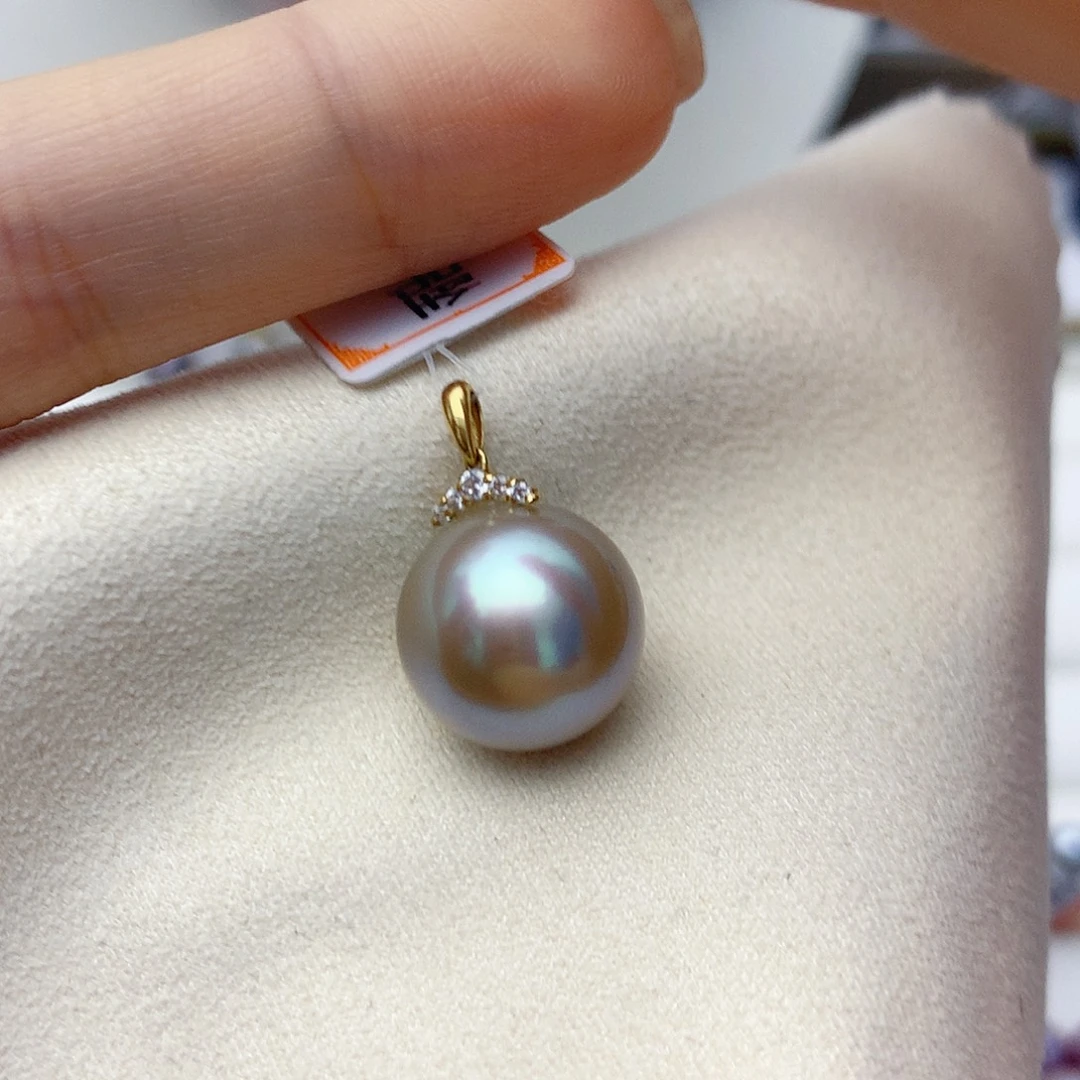 海水珍珠颈饰18K金镶嵌W64