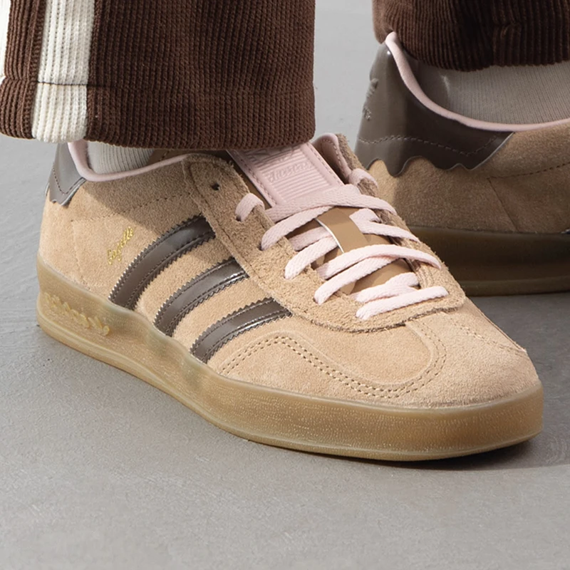 adidas阿迪达斯三叶草男鞋女鞋GAZELLE INDOOR德训鞋休闲鞋JR8028