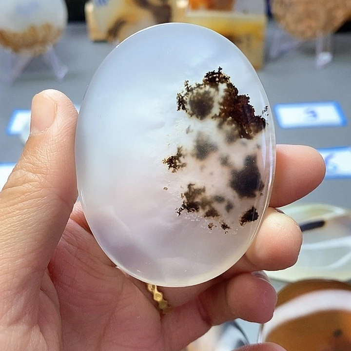 玛瑙/玉髓未镶嵌珠宝半成品