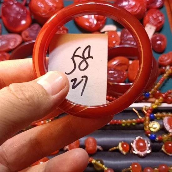 手镯玛瑙/玉髓未镶嵌
