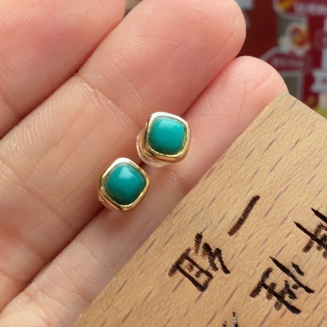 绿松石银S925镶嵌耳饰