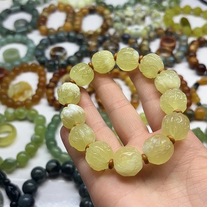 蛇纹石玉未镶嵌手串汇*