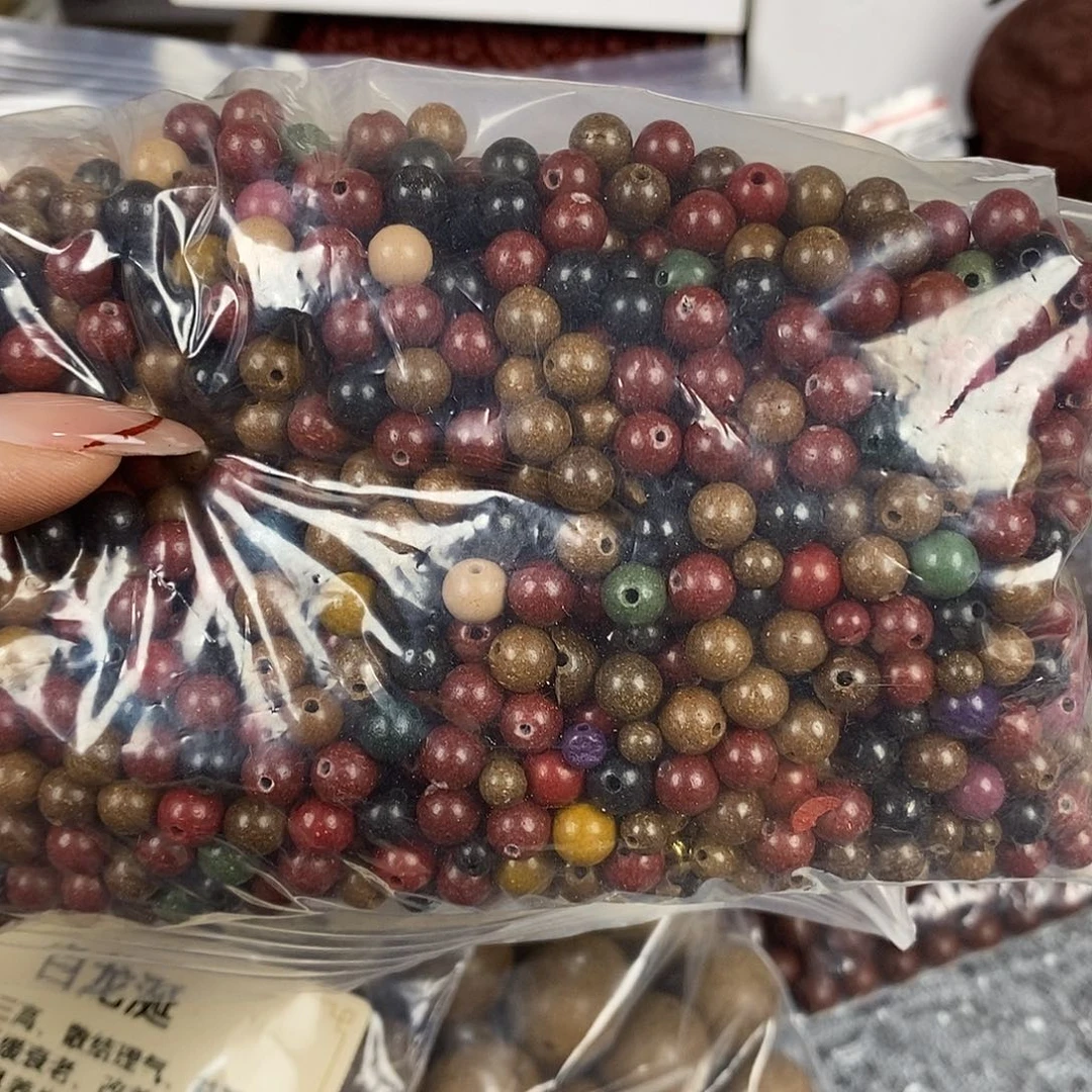 泥塑0.6多宝瑕疵珠90g