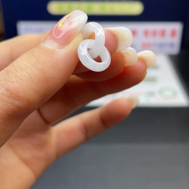 【闪购商品】定制翡翠翡翠未镶嵌