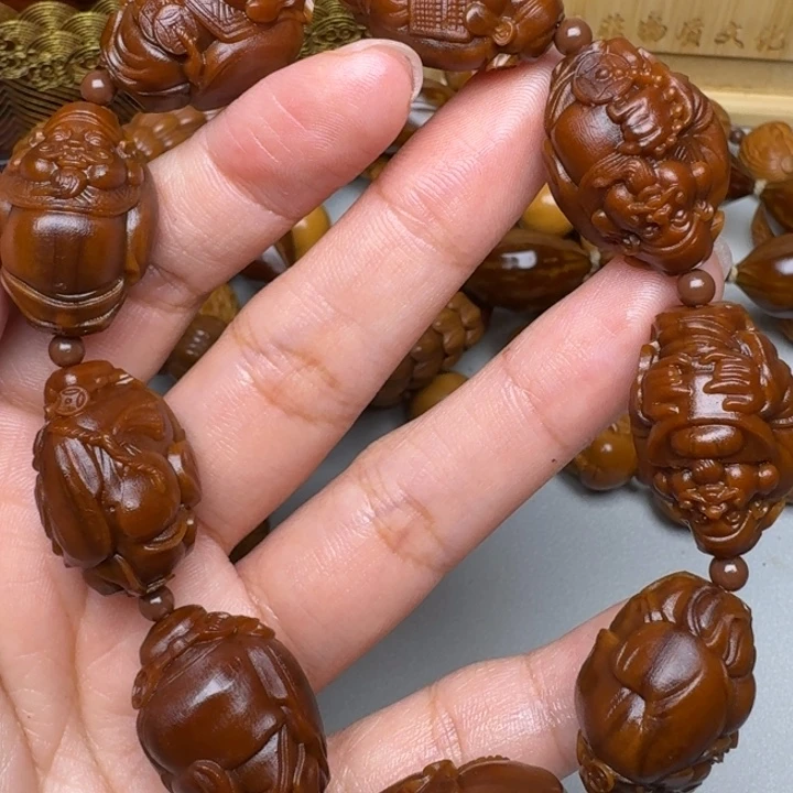橄榄核手串/手链八大财神