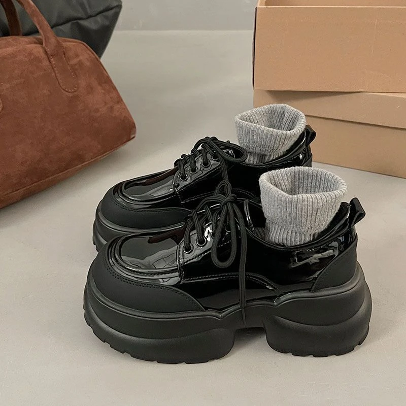 361度厚底单鞋女新款时尚乐福小个子松糕女鞋黑色英伦风小皮鞋