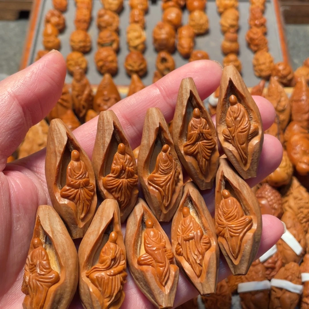 手串/手链橄榄核镂空无相手持