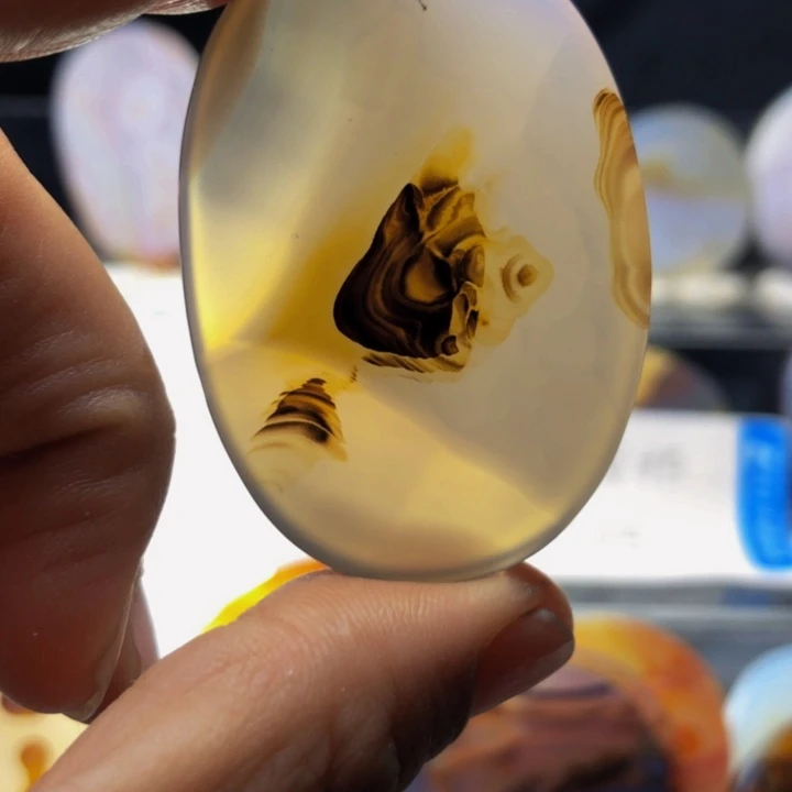 合金玛瑙/玉髓珠宝奇石98