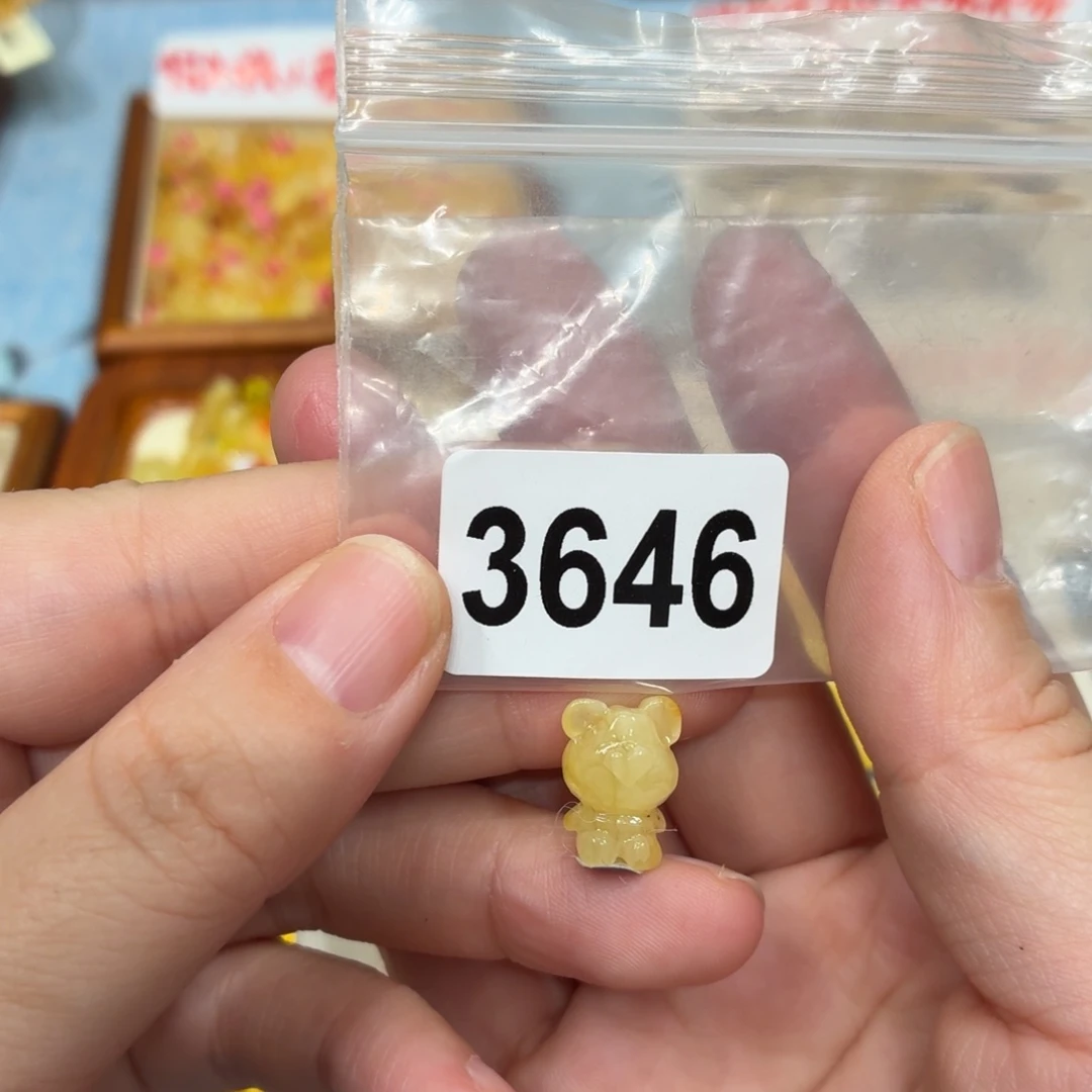 琥珀未镶嵌珠宝奇石
