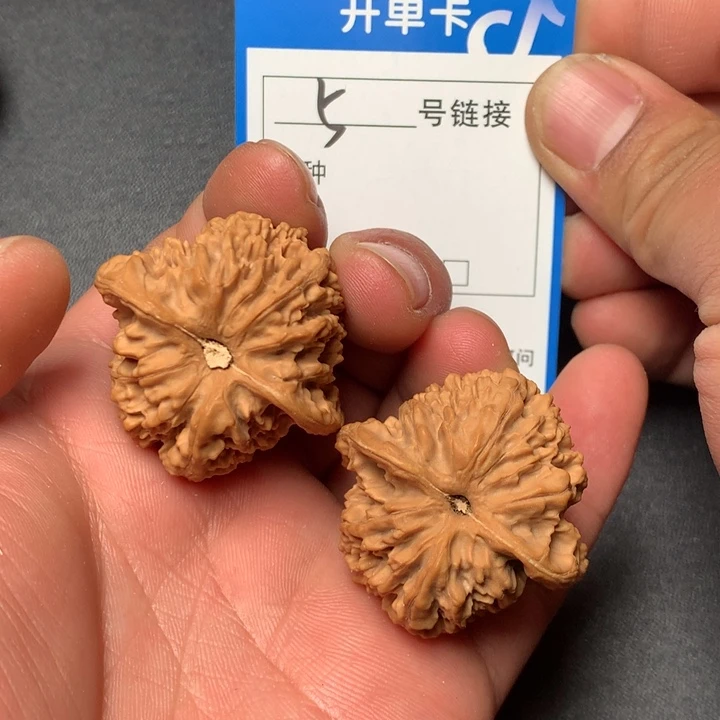 文玩核桃把件36满天星5