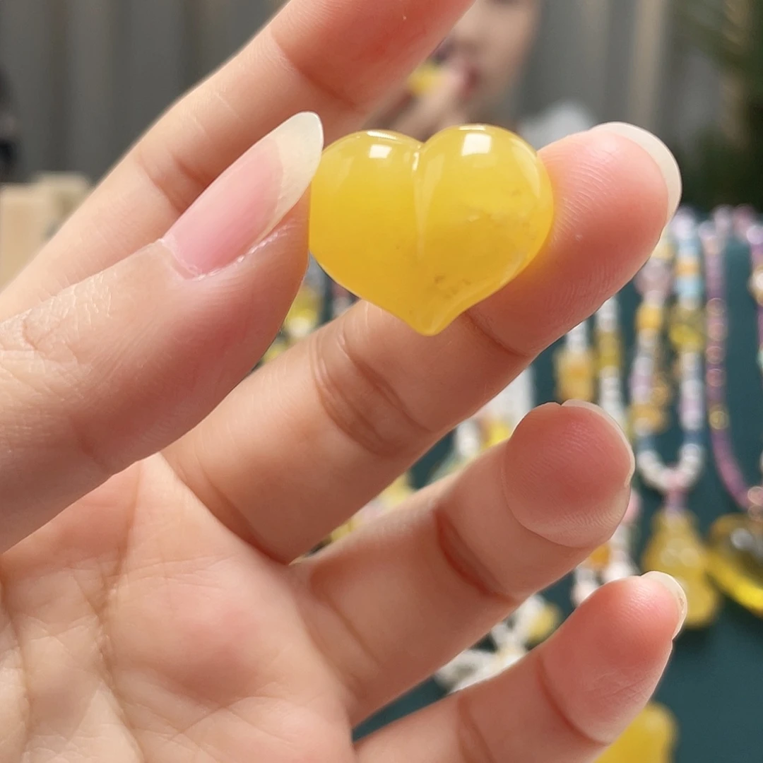 未镶嵌琥珀裸石蜜蜡吊坠