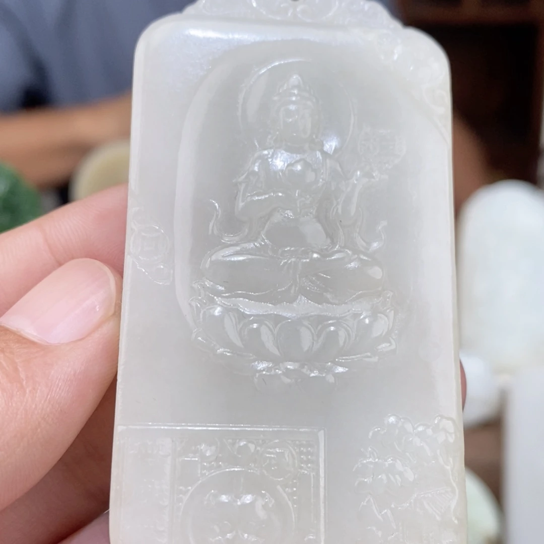 颈饰未镶嵌和田玉
