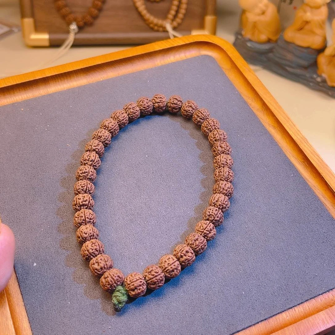 金刚菩提吊坠老树王