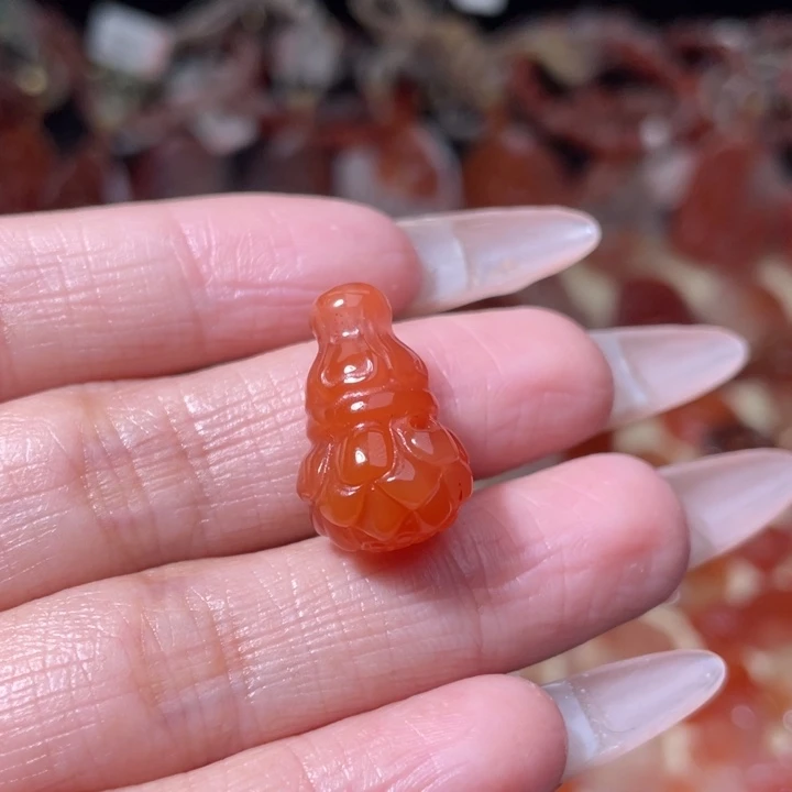 南红玛瑙冰飘配饰莲花三通未镶嵌743