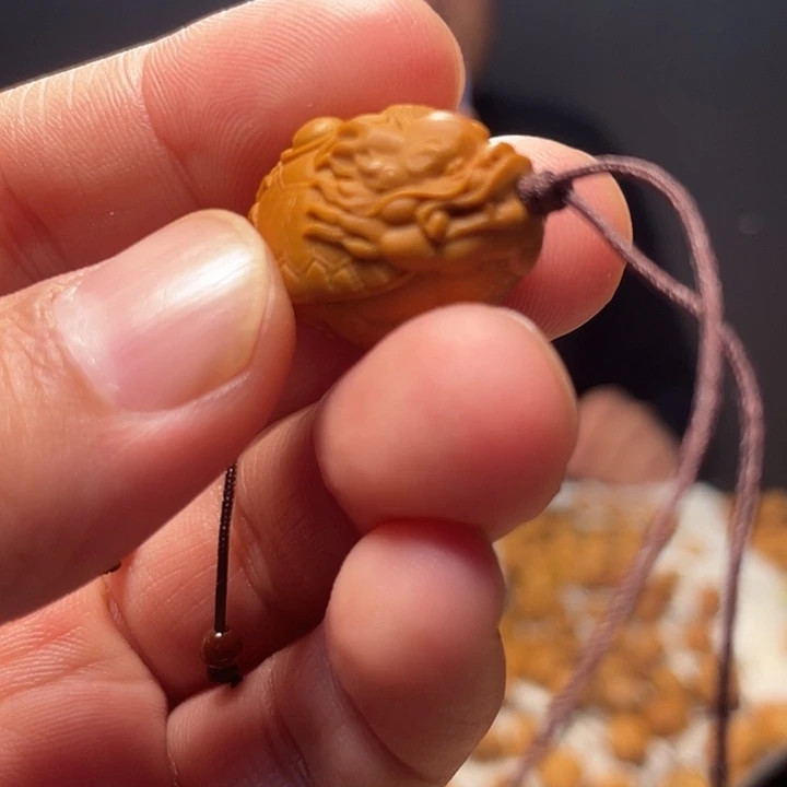 橄榄核吊坠橄榄核