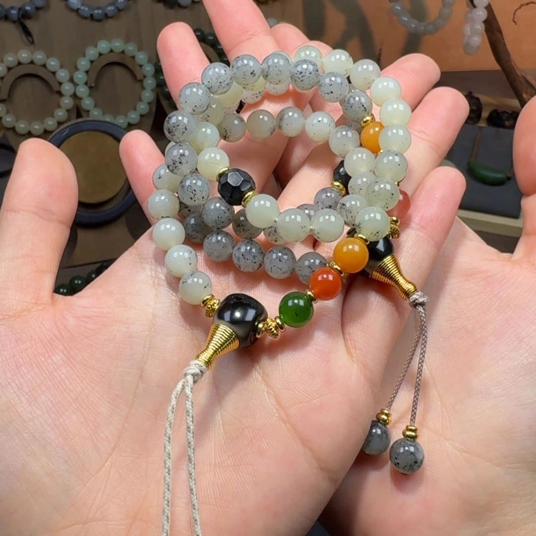 和田玉未镶嵌颈饰卡8点墨青花手持拍一发一多样性发货