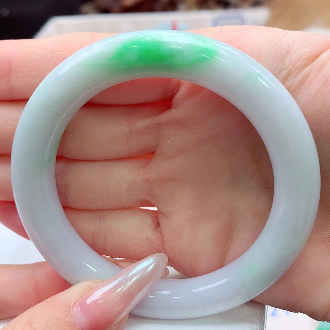 未镶嵌手镯翡翠翡翠