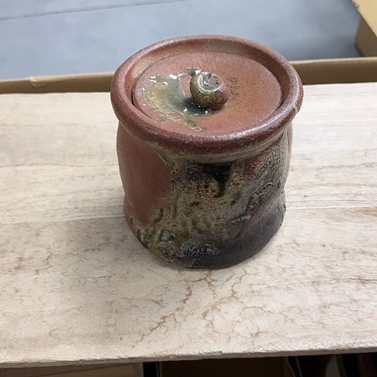 精品瓷器。