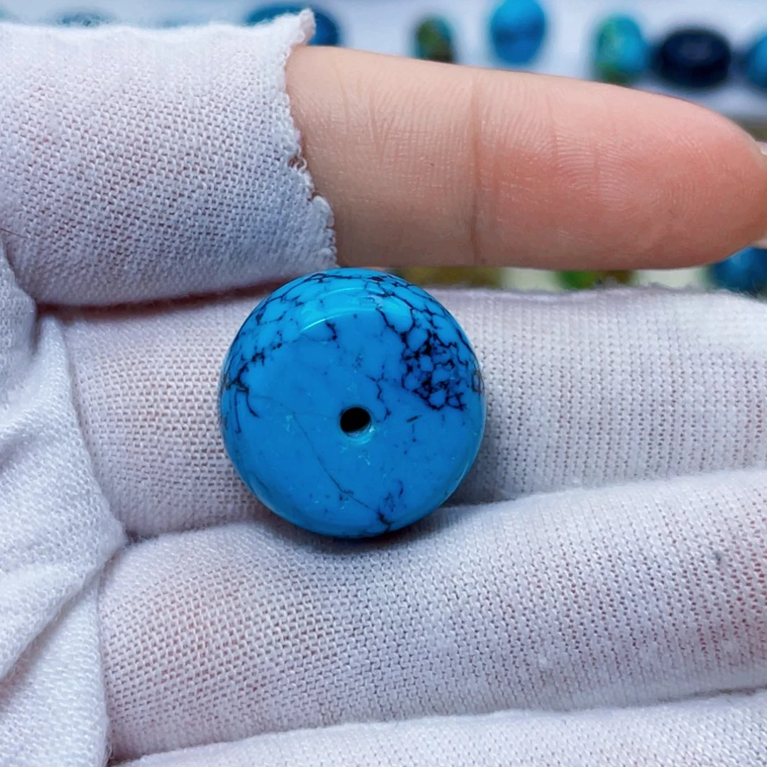 绿松石未镶嵌饰品