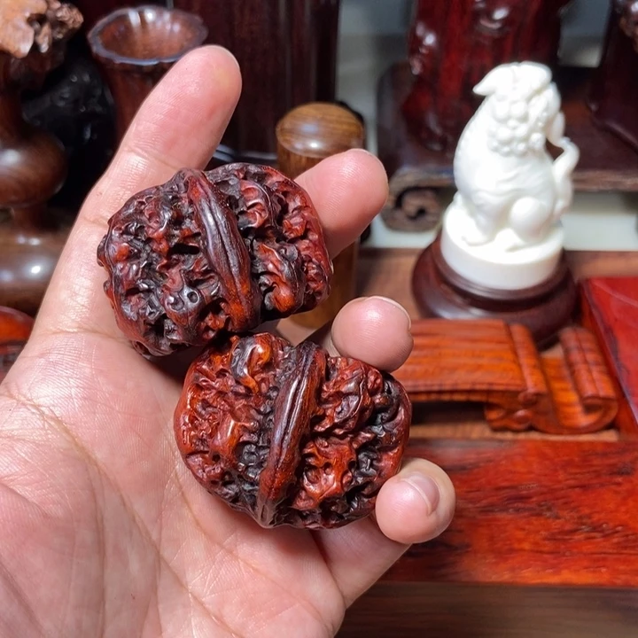 檀香紫檀（小叶紫檀）蛤蟆头