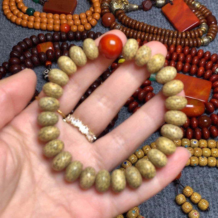 星月菩提吊坠菩提